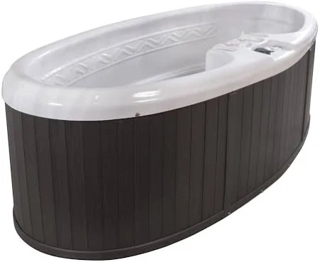 QCA Spas Cordoba 2-person hot tub with 16 jets plug and play